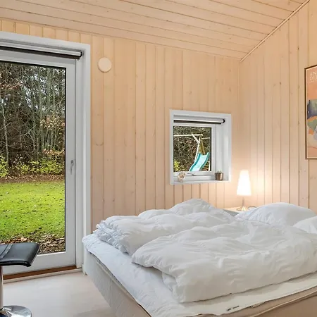Hemfrith - 500m To The Fjord By Interhome